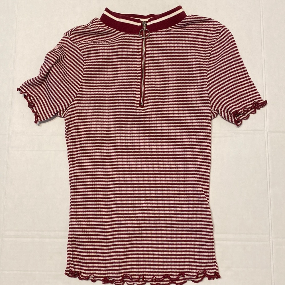 GIRLS Striped top Size M